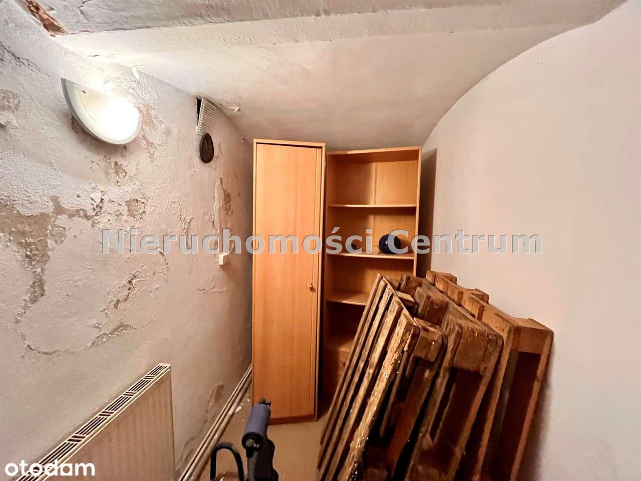Budynek  120 m2 z garażem  w Dobromierzu obok Jeziora Dobromierskiego-6