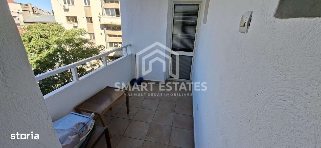 Apartament 5 camere ultracentral Bl.Corneliu Coposu,piata Sfanta Viner - Imagine principală: 4/16