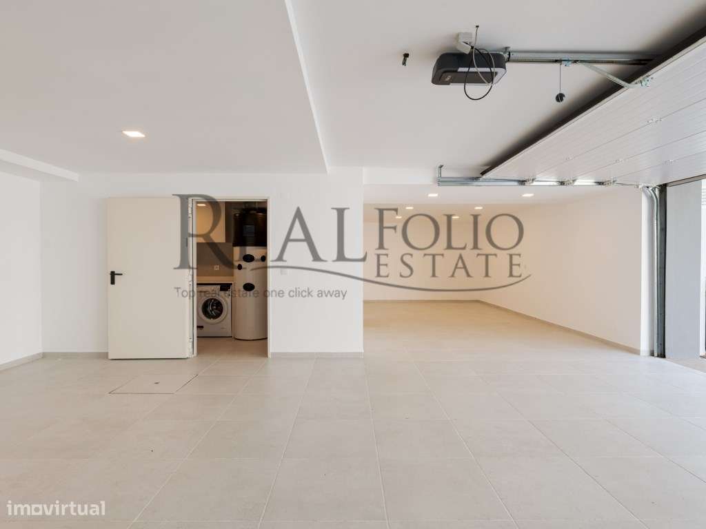 Moradia Isolada T5 de Luxo em Birre, Cascais-35