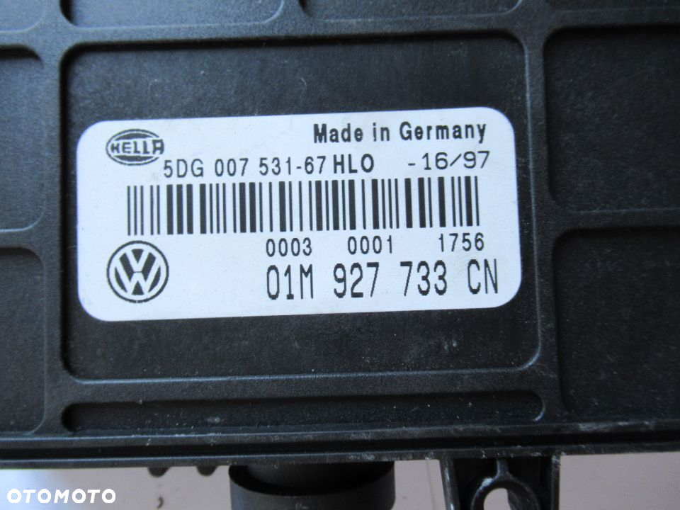 Sterownik skrzyni biegów VW 01M927733CN - 2