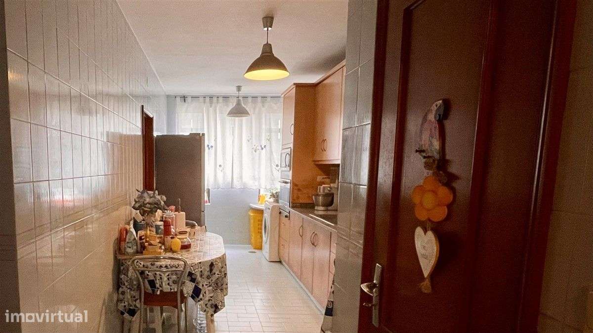 T3+1 Póvoa de Varzim-Centro-Praia-Aparcamento - Grande imagem: 3/15