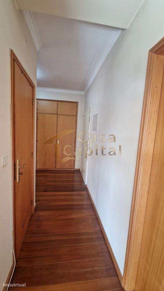 Apartamento T4 Sra. Conceição-37