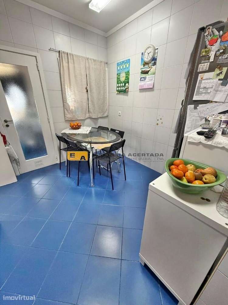 T3+1-Lavra – Vistas de mar, 3 frentes, aceita permuta. - Grande imagem: 4/25