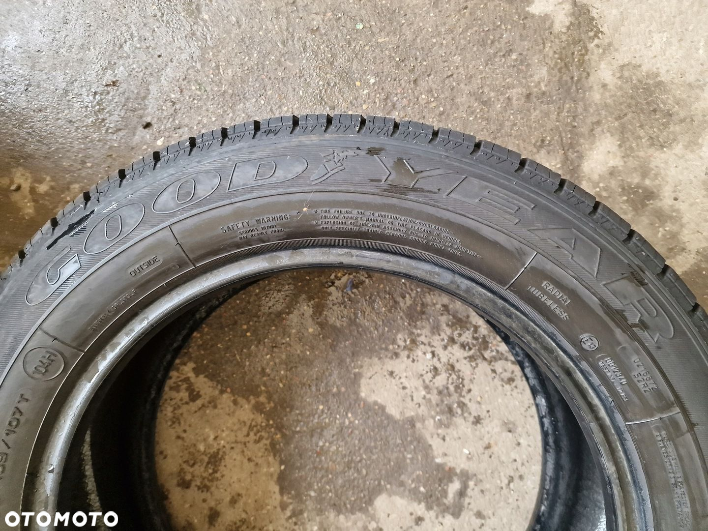 OPONY ZIMA GOODYEAR CARGO VECTOR 215/60/17C 215/60R17C 109/107T - 4