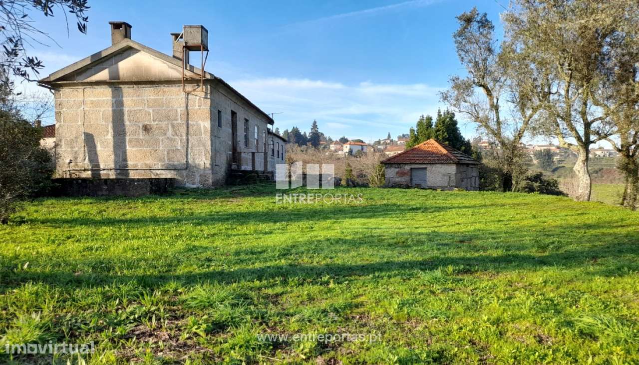 Venda Quinta com 2 Moradias e Terreno, Lomba, Amarante - Grande imagem: 4/34
