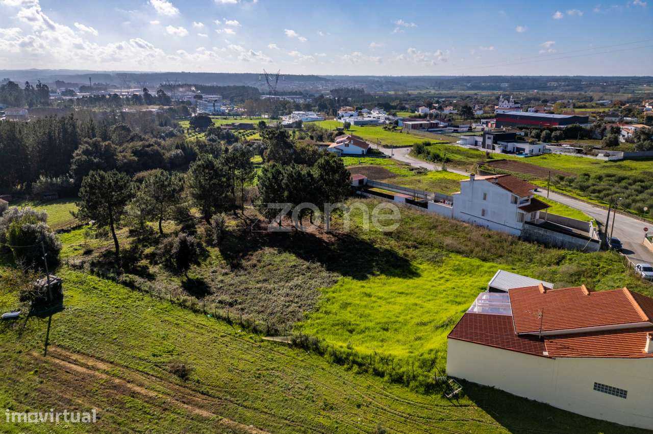 Terreno urbanizável - Regueira de Pontes, Leiria - Grande imagem: 1/22