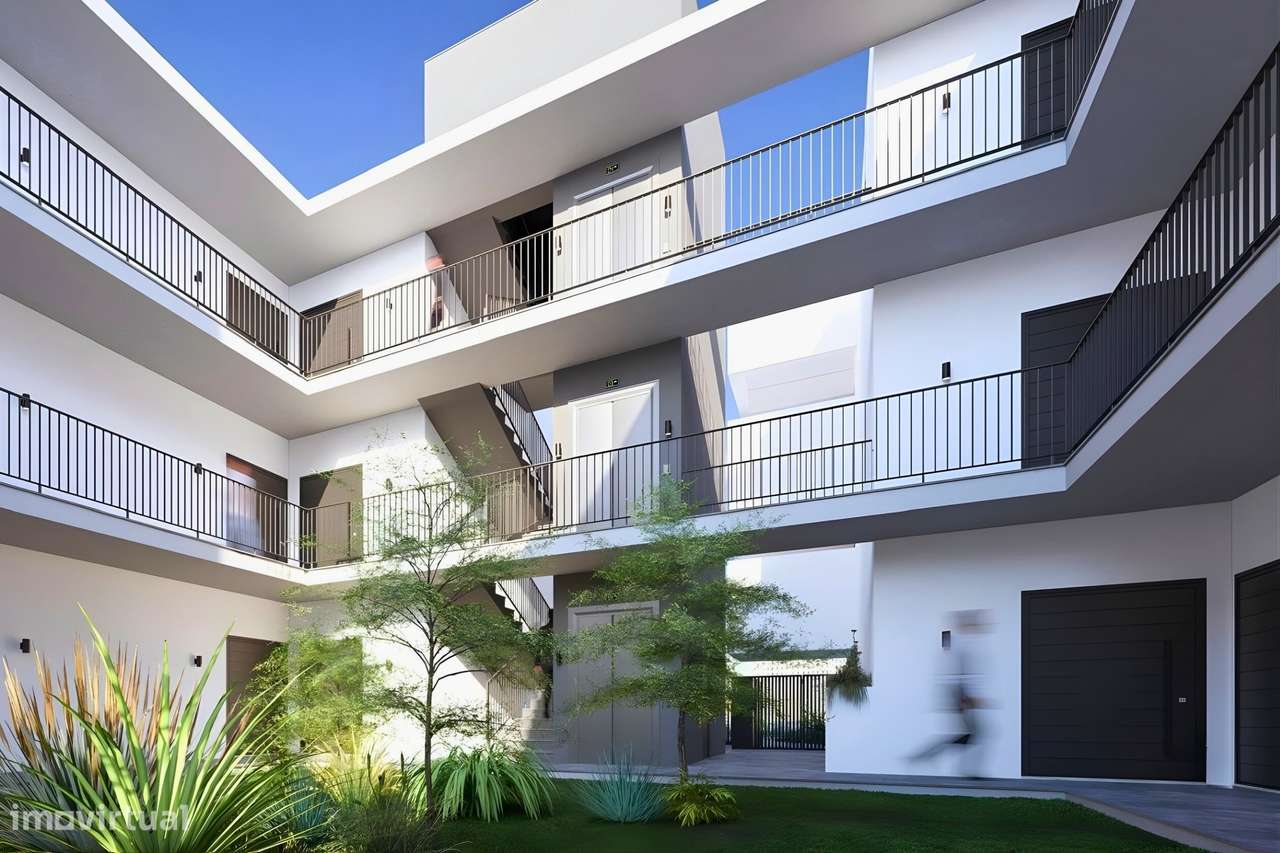 Apartamento T2 de qualidade superior, situado a 5 minutos da praia-17