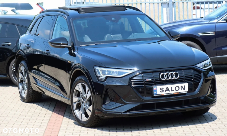 Audi e-tron 50 quattro S line - 37