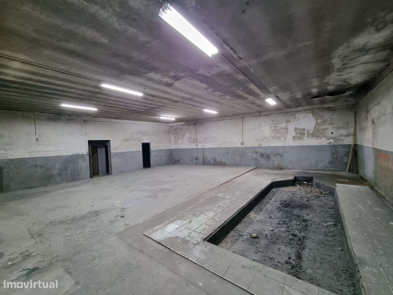 Armazém para arrendar em Barcelinhos - Grande imagem: 5/8