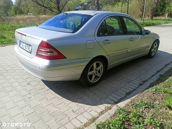 Mercedes-Benz Klasa C 180 Elegance - 5