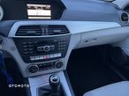 Mercedes-Benz Klasa C 200 CGI BlueEff Avantgarde - 15