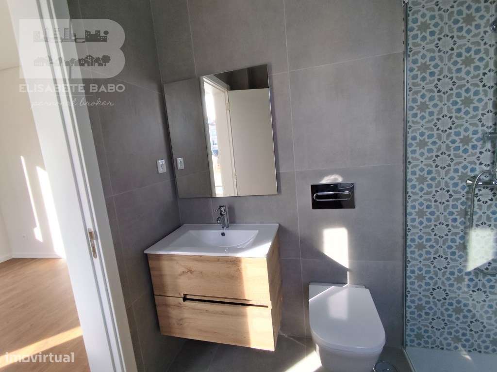 Fantástico apartamento T2+1 no Centro do Montijo-3