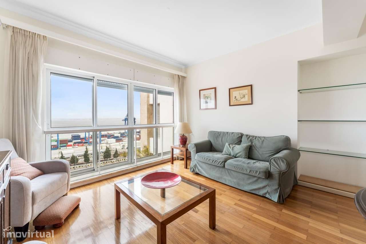 Apartamento T2 com vista, Beato, Lisboa-5