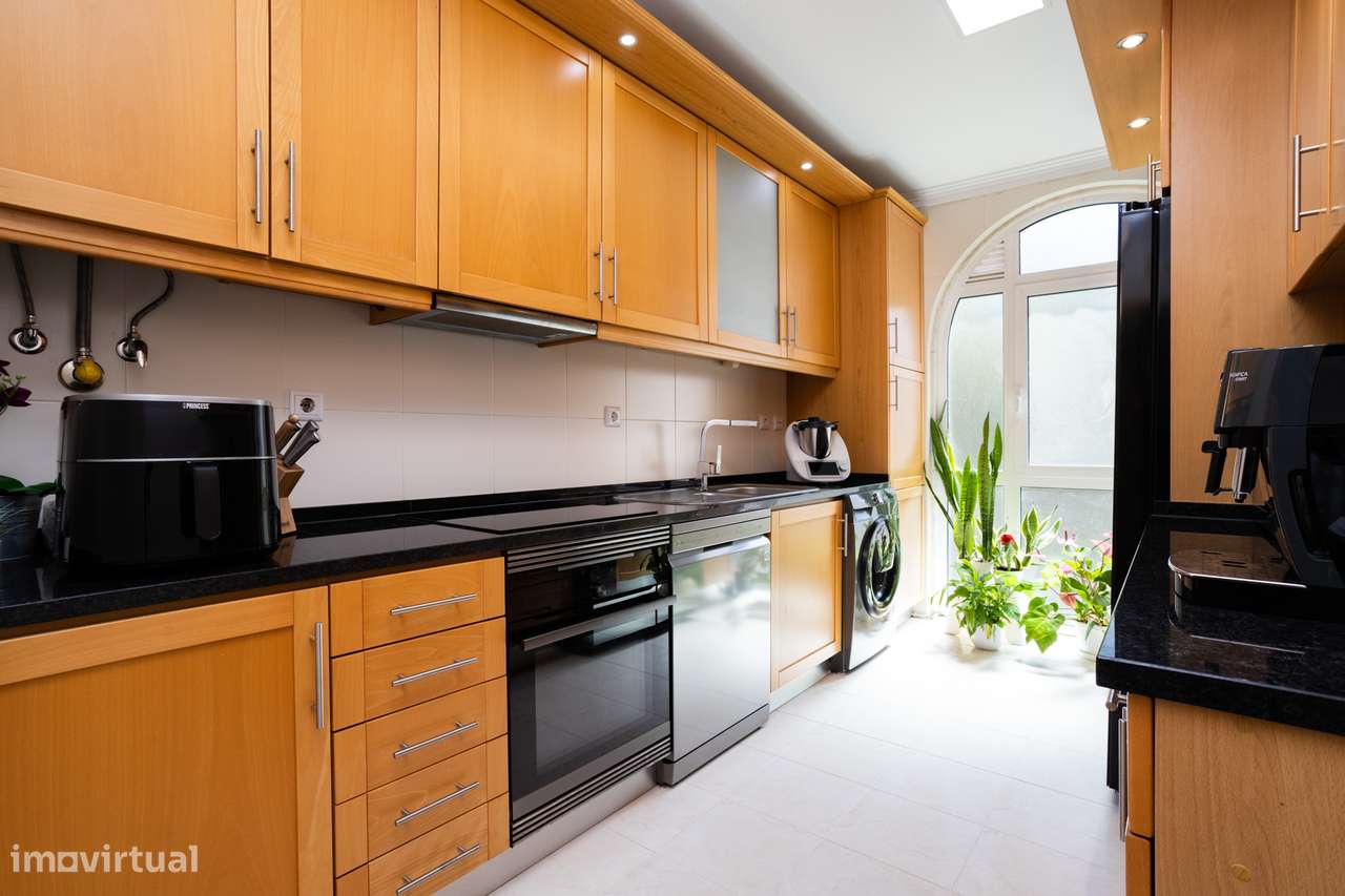 Descubra o Lar Perfeito: Apartamento T3 com Piscina e Jardim em Condom-24