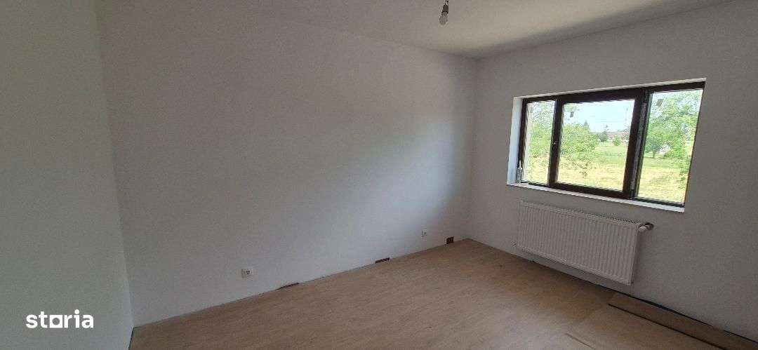 Domnesti Foisorului vila in triplex p+1 la cheie - Imagine principală: 4/13