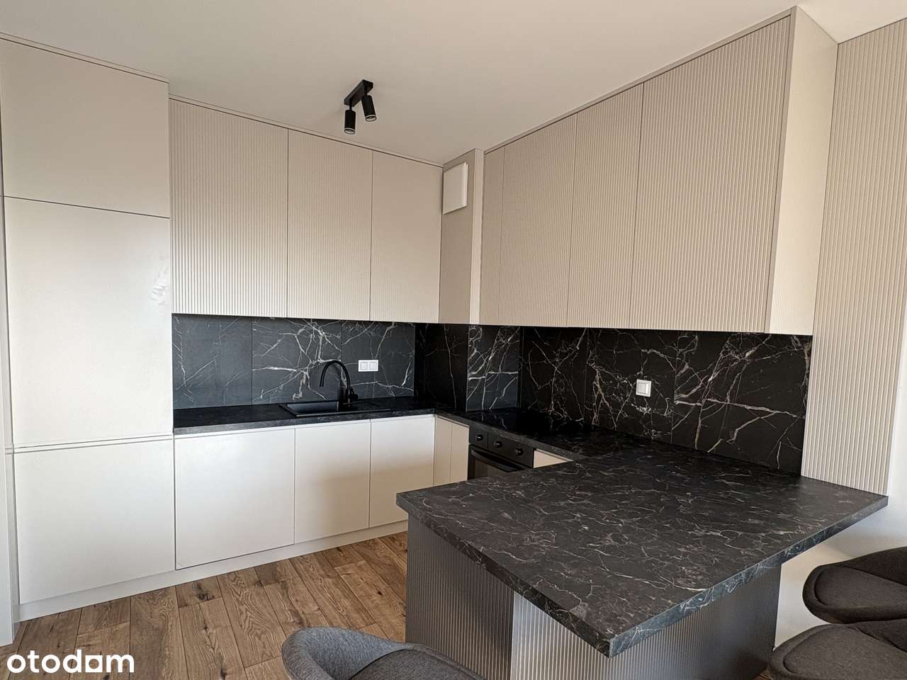 Umeblowane mieszkanie 47,68m2 | 3 pokoje, loggia, nowy blok | Żyrardów-3