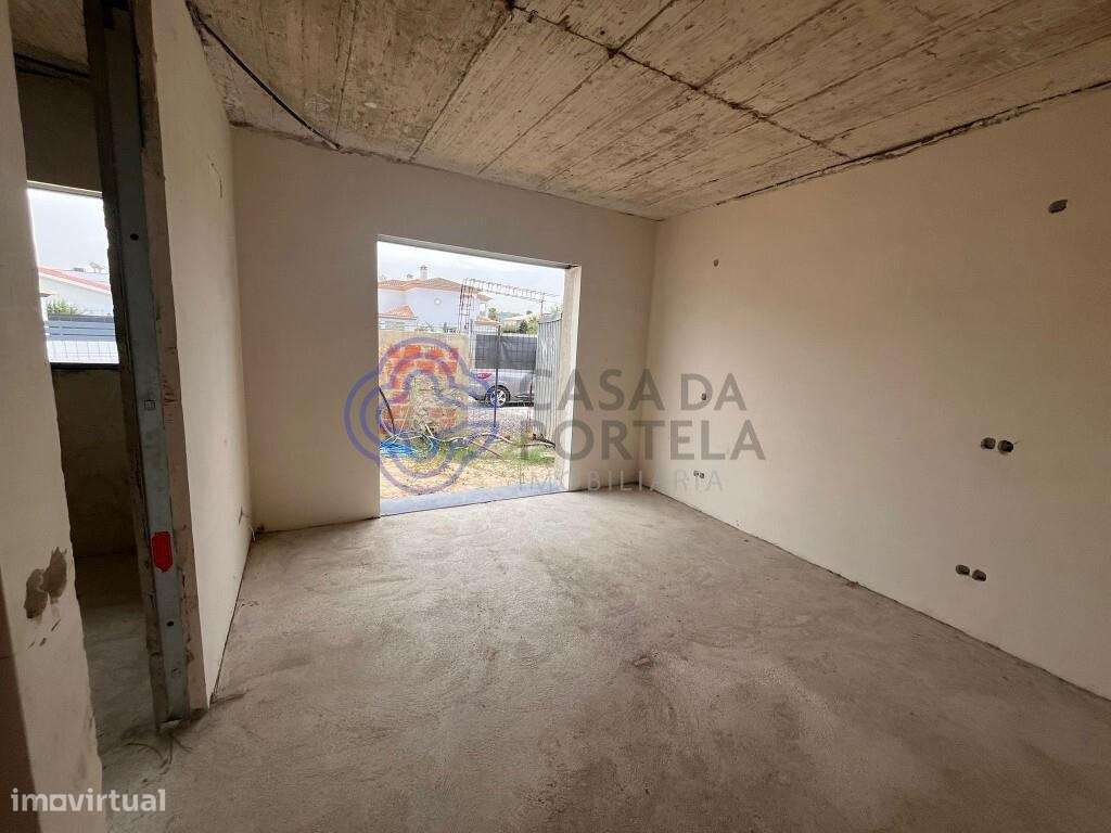 Viva a Vida que Você Merece: Moradia de Luxo, Térrea e isolada, em Aze-11