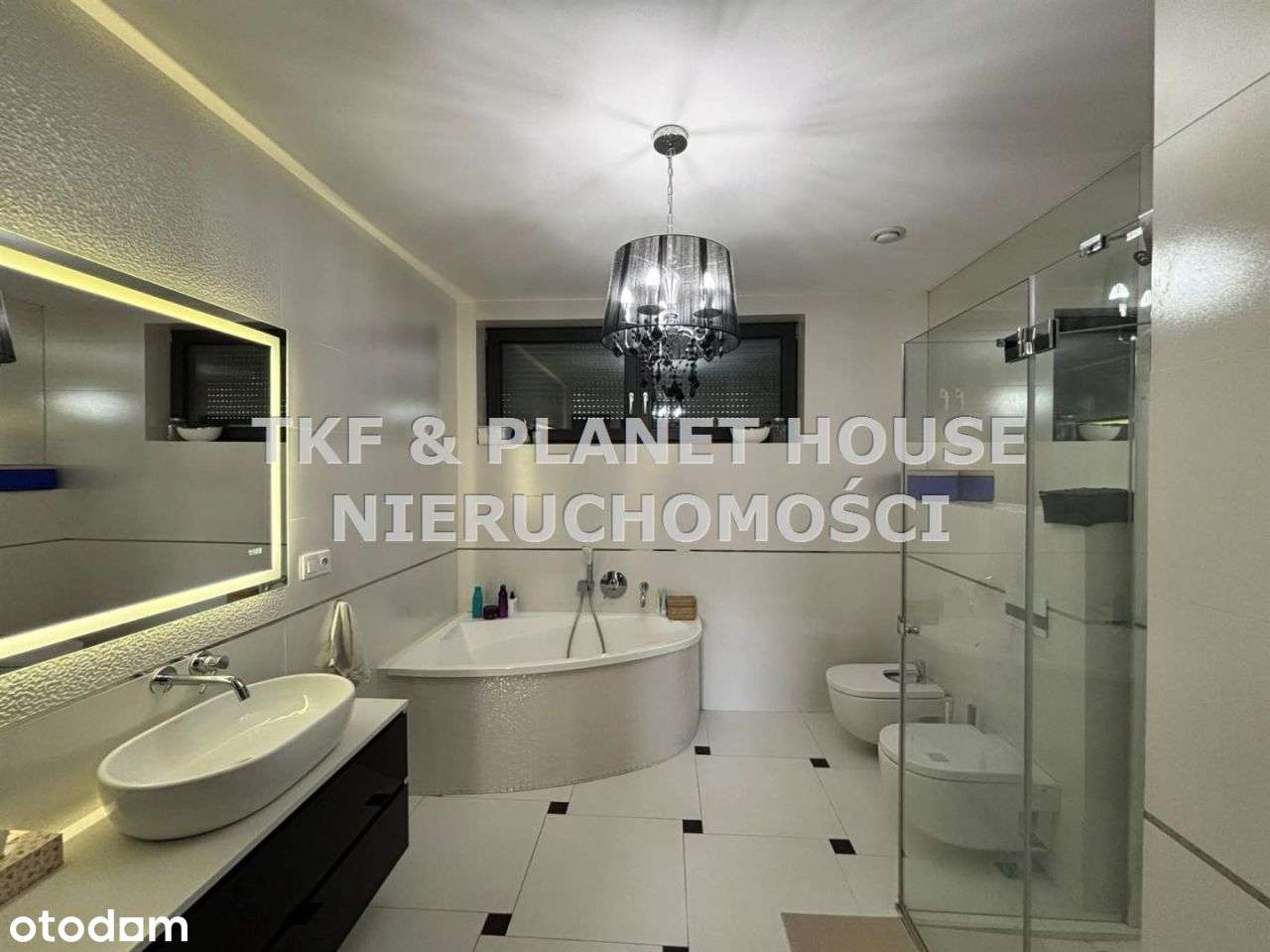 Nowoczesny i komfortowy dom w Mroczkowie Gościnnym-12