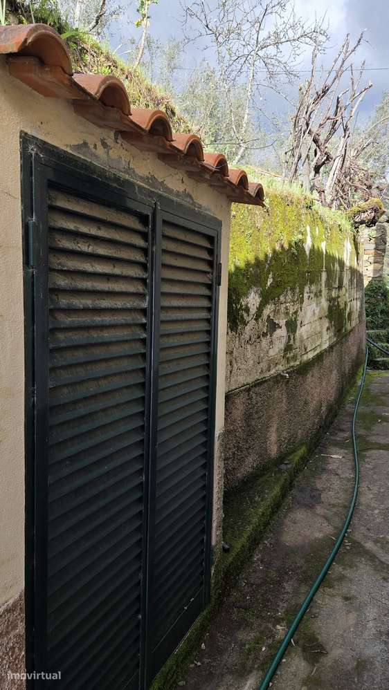 Moradia em terreno com vista para montanha - Grande imagem: 5/33