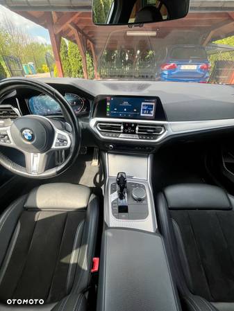 BMW Seria 3 320d xDrive MHEV M Sport sport - 21