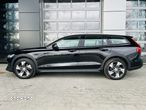 Volvo V60 Cross Country - 5