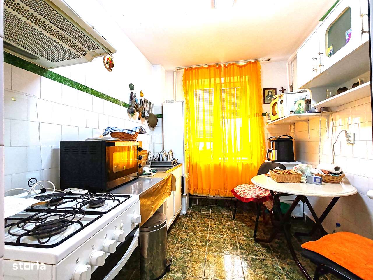 Apartament 2 camere Trivale, confort 1, etaj 3, centrala termica-1