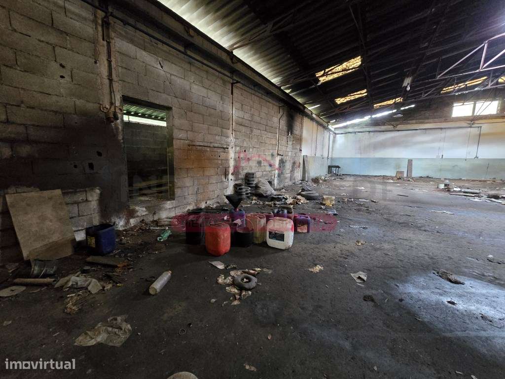 Armazém Industrial - Sernacelhe - Viseu-15