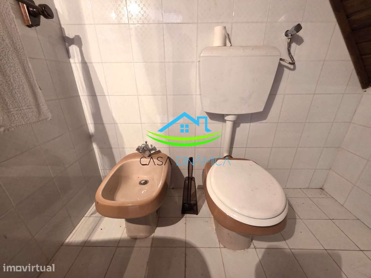 Moradia T3 em Azenha com terreno de 2000m2-23