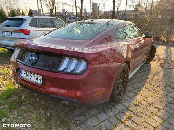 Ford Mustang 5.0 V8 GT - 8