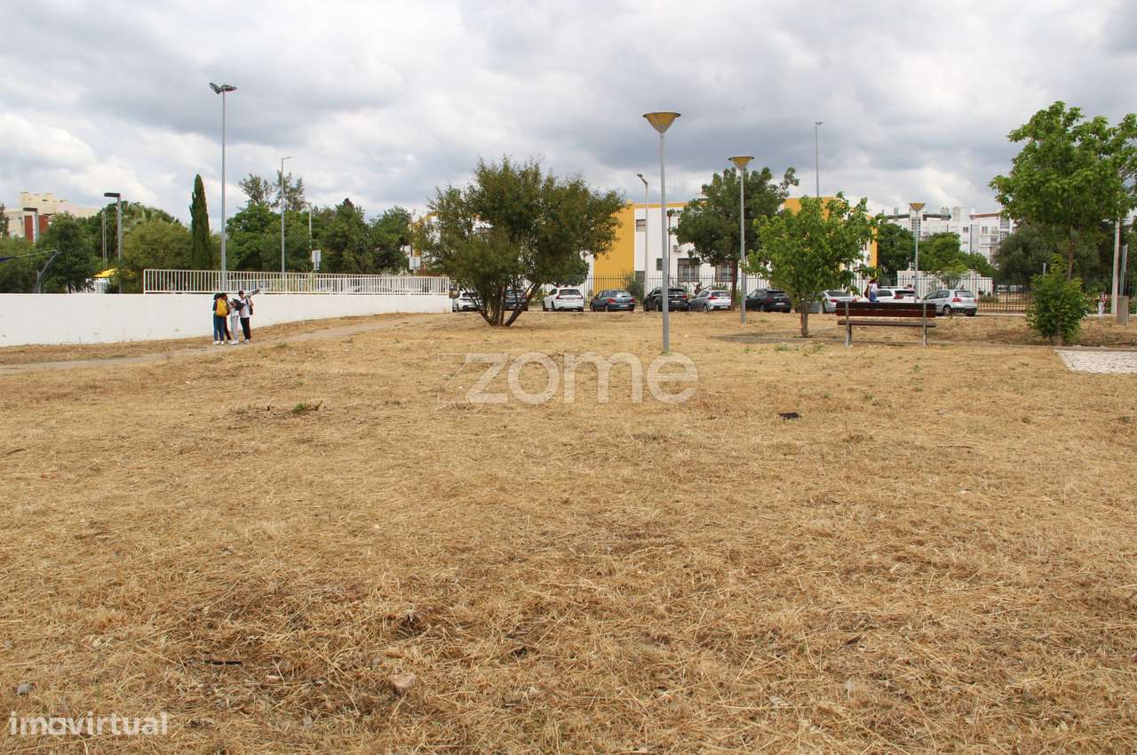 Terreno destinado a construção Urbana Vertical. - Grande imagem: 5/16