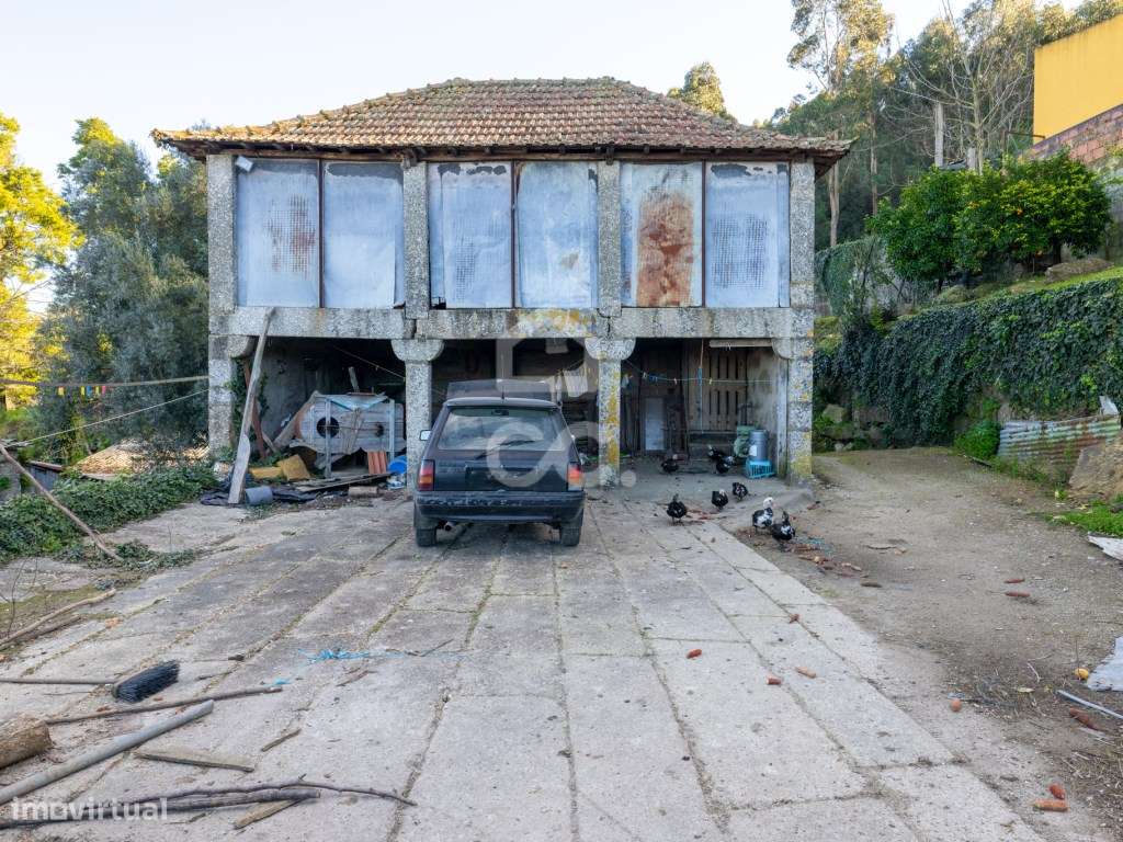 Moradia Individual T4 em Sezures - Grande imagem: 2/25