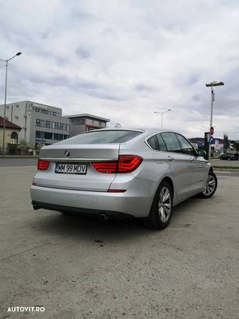 BMW Seria 5 535d xDrive Gran Turismo - 6