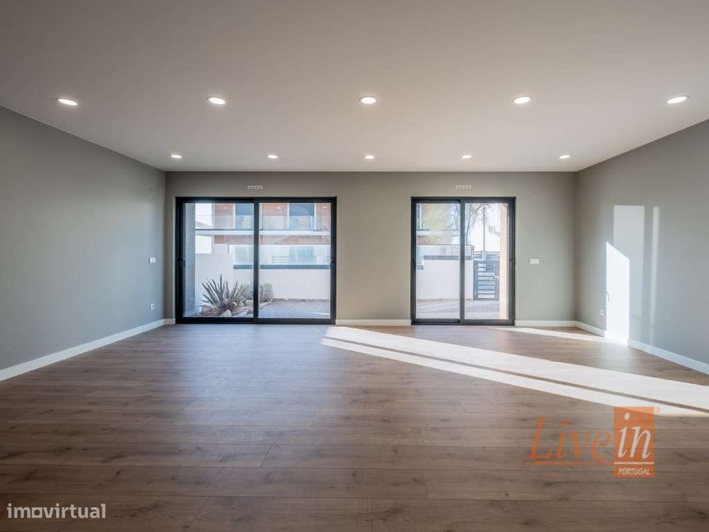 Fantástica Moradia T4 Nova com Vista Mar na Ericeira - Grande imagem: 5/45