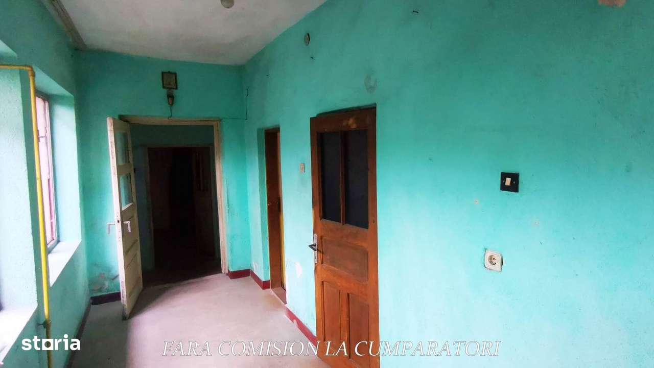 STIRBEI - VODA, CASA CU TEREN 2000 MP-8