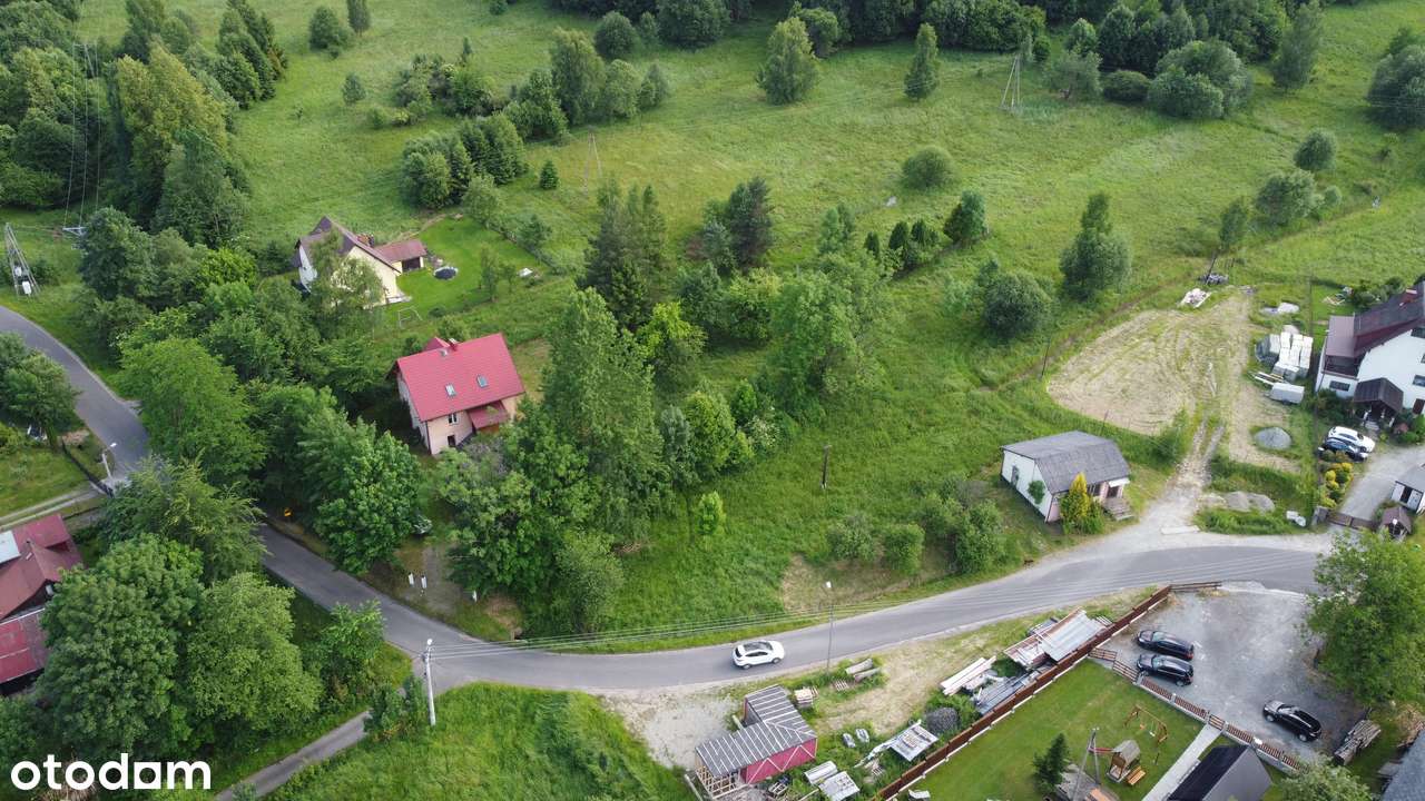 Korbielów, 2 małe działki budowlane po 6 arów-1