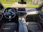 BMW Seria 5 520d M Sport - 13