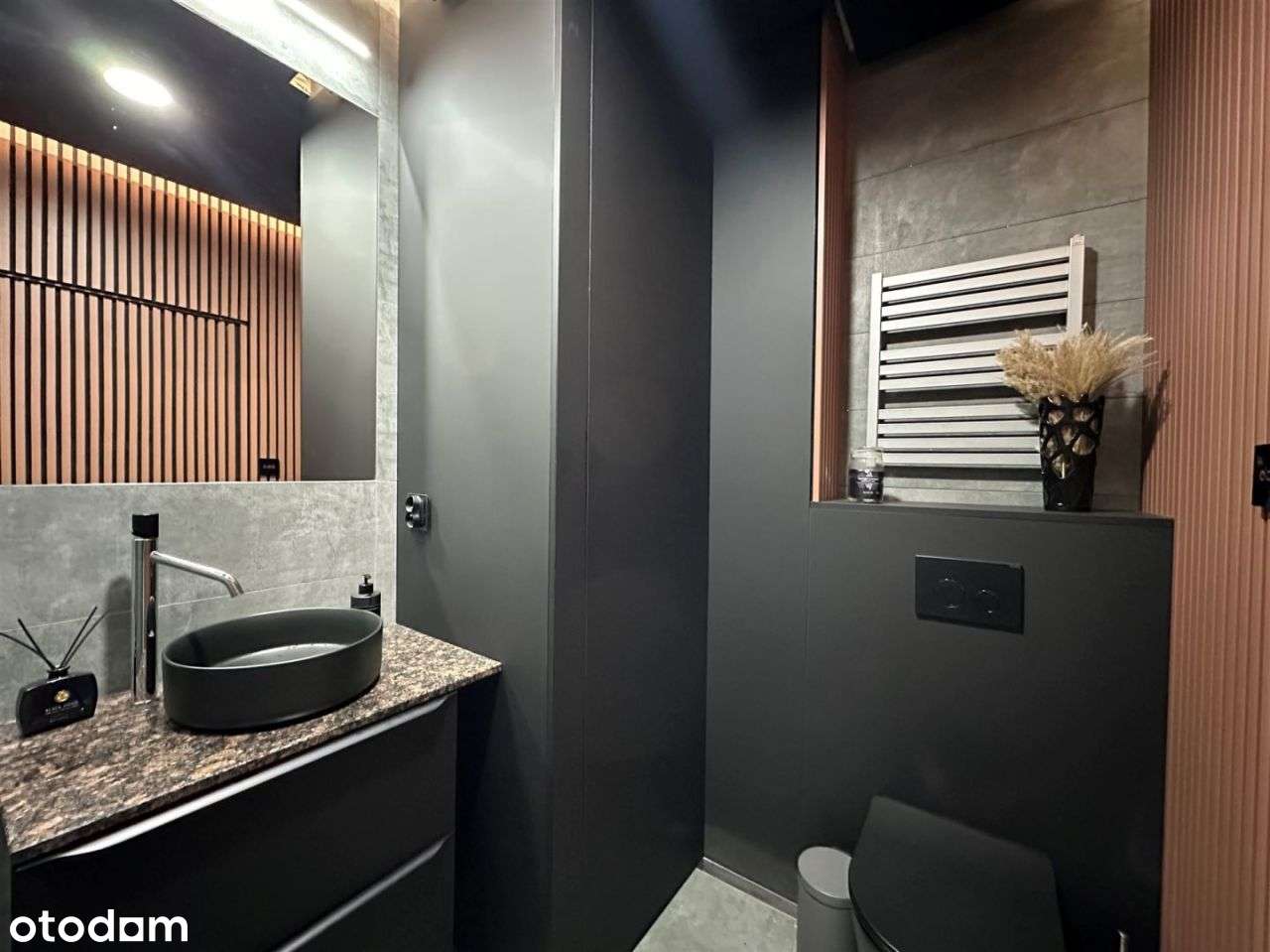 2-pokojowe mieszkanie z balkonem – Centrum - Pełny obrazek: 2/6