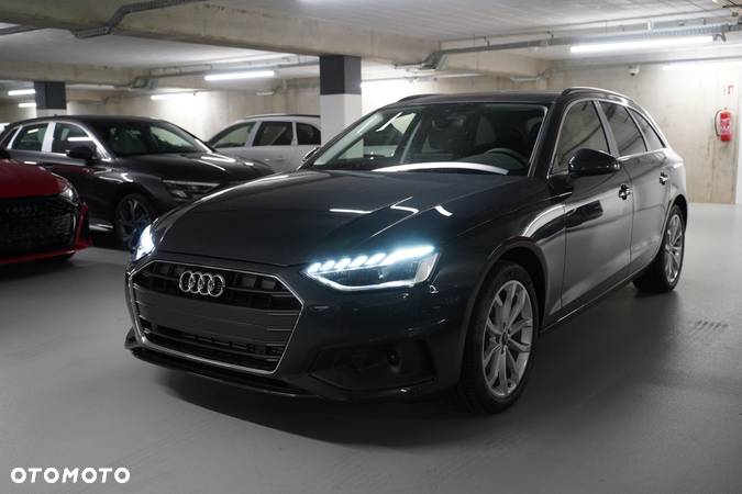 Audi A4 35 TFSI mHEV Advanced S tronic - 17