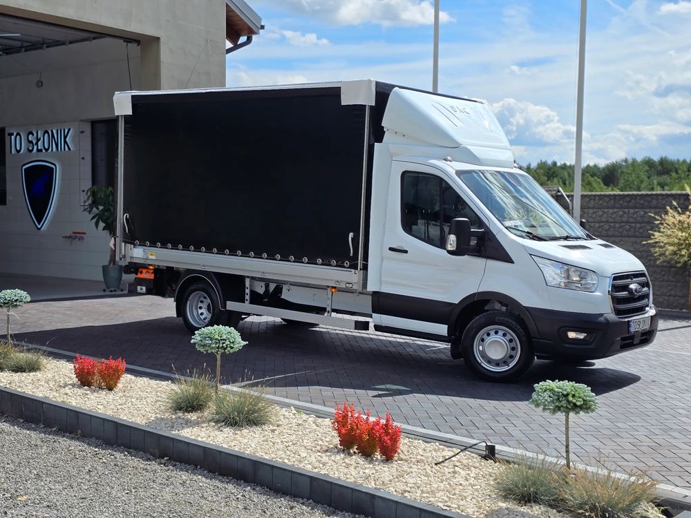Ford Transit 2021