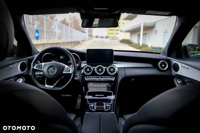 Mercedes-Benz Klasa C 450 AMG 4-Matic 7G-TRONIC - 9