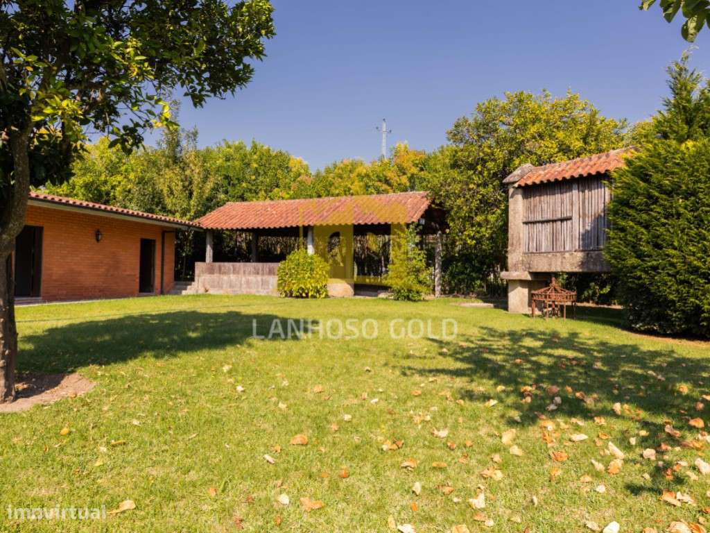 Encantadora Moradia T4 em Pedra Campos e Louredo-22