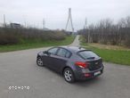 Chevrolet Cruze 1.6 LS - 13