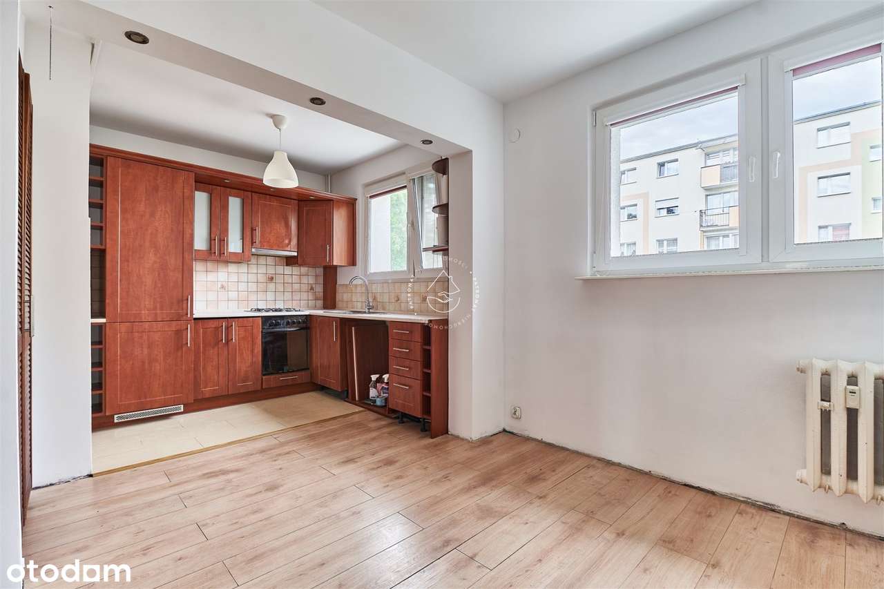 3 pokoje| 1 piętro| balkon| piwnica|-2