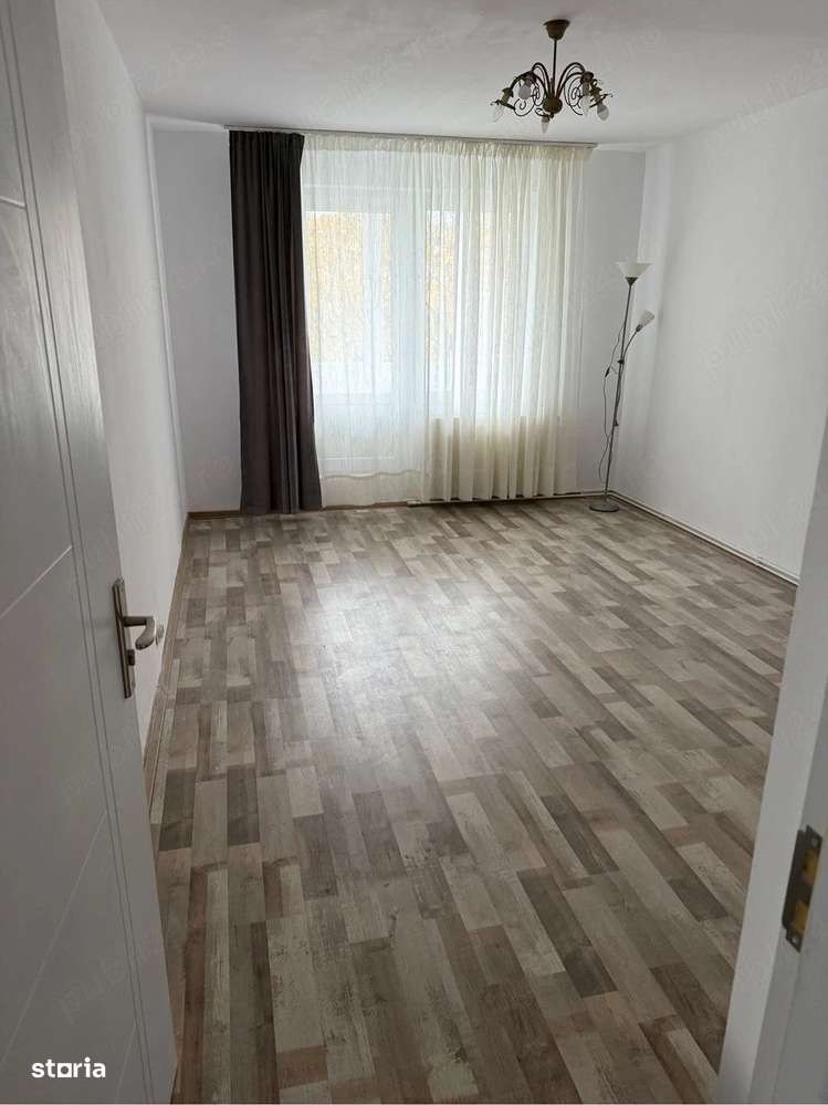 Se vinde Apartament 2 camere Bulevardul Pandurilor-2