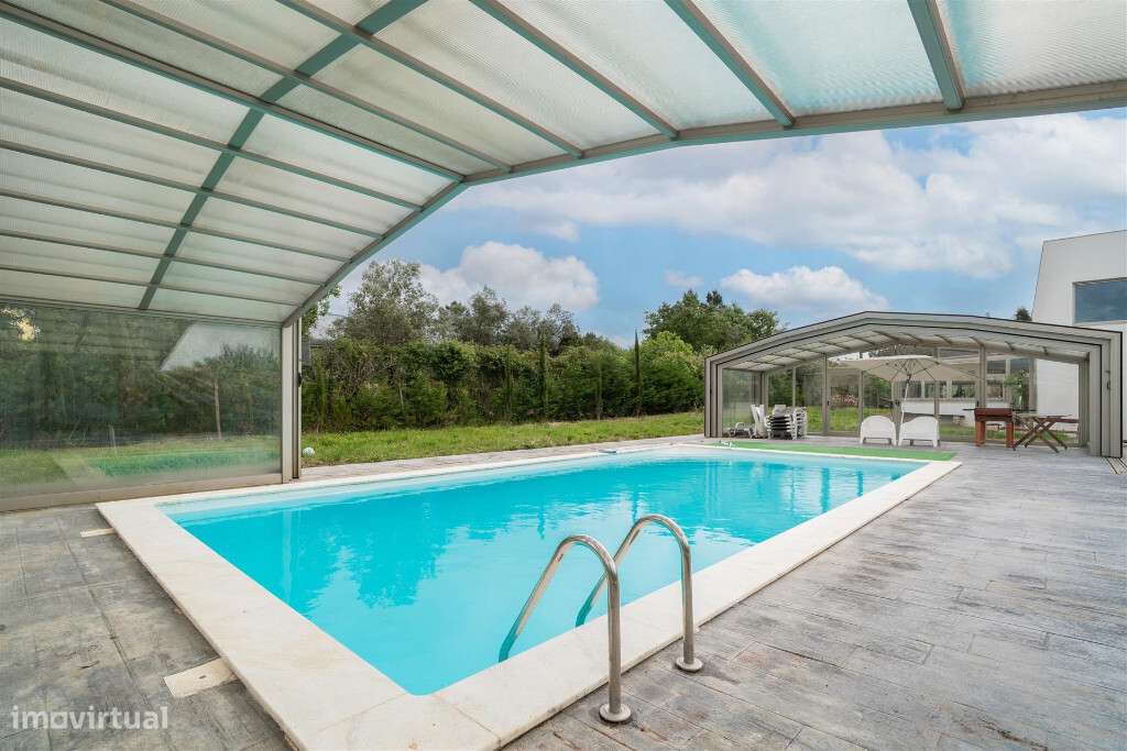 Quinta com piscina em Marioca - Grande imagem: 2/21