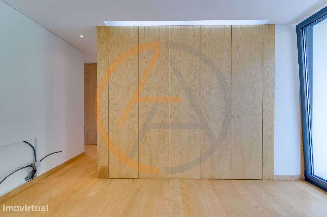 Moradia T4 Nova com Piscina | Foz do Douro-38