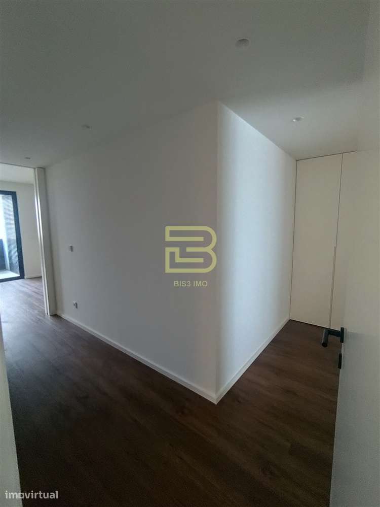 Apartamento T3 novo, com terraço em Vila Nova de Gaia-21