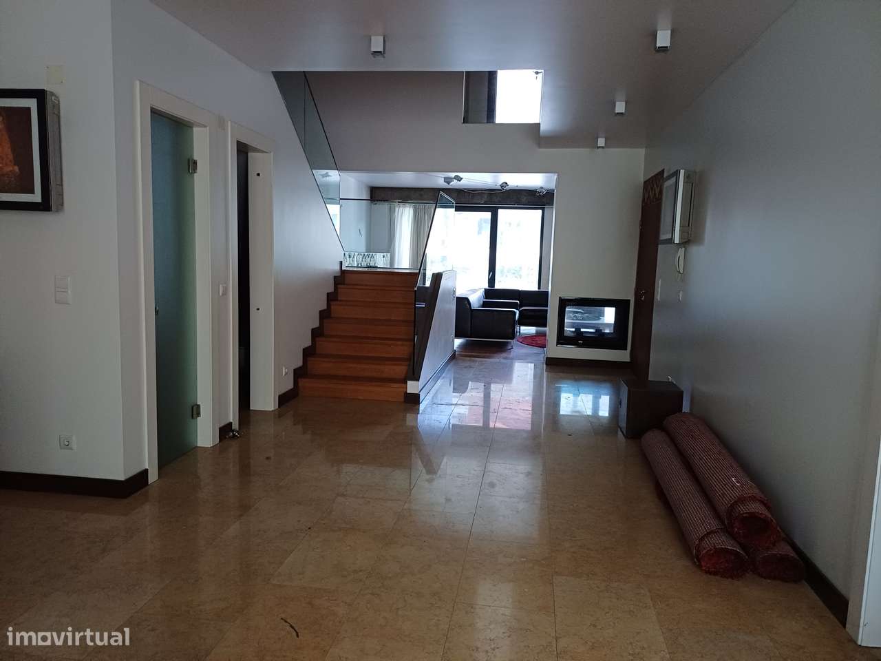 Prédio p Familia com Jardim jtº Praça Espanha e São D.Benfica-37