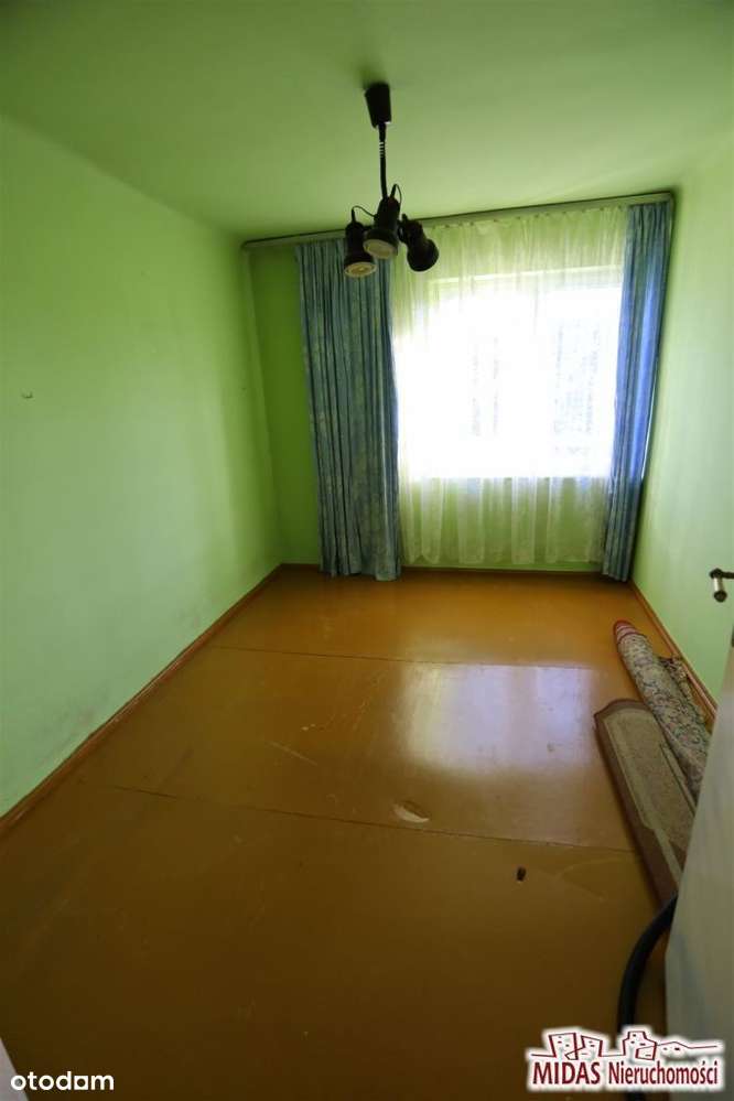 Dom do remontu blisko Tężni-12