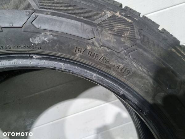 CONTINENTAL VANCONTACT WINTER 225/55R17C 6mm 19R - 4